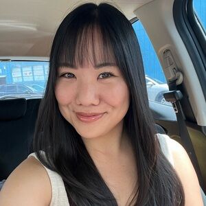 Meet your Posher, Lauren!